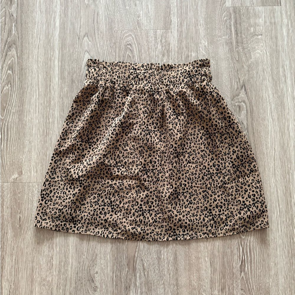 Hem & Thread Leopard Mini Skirt